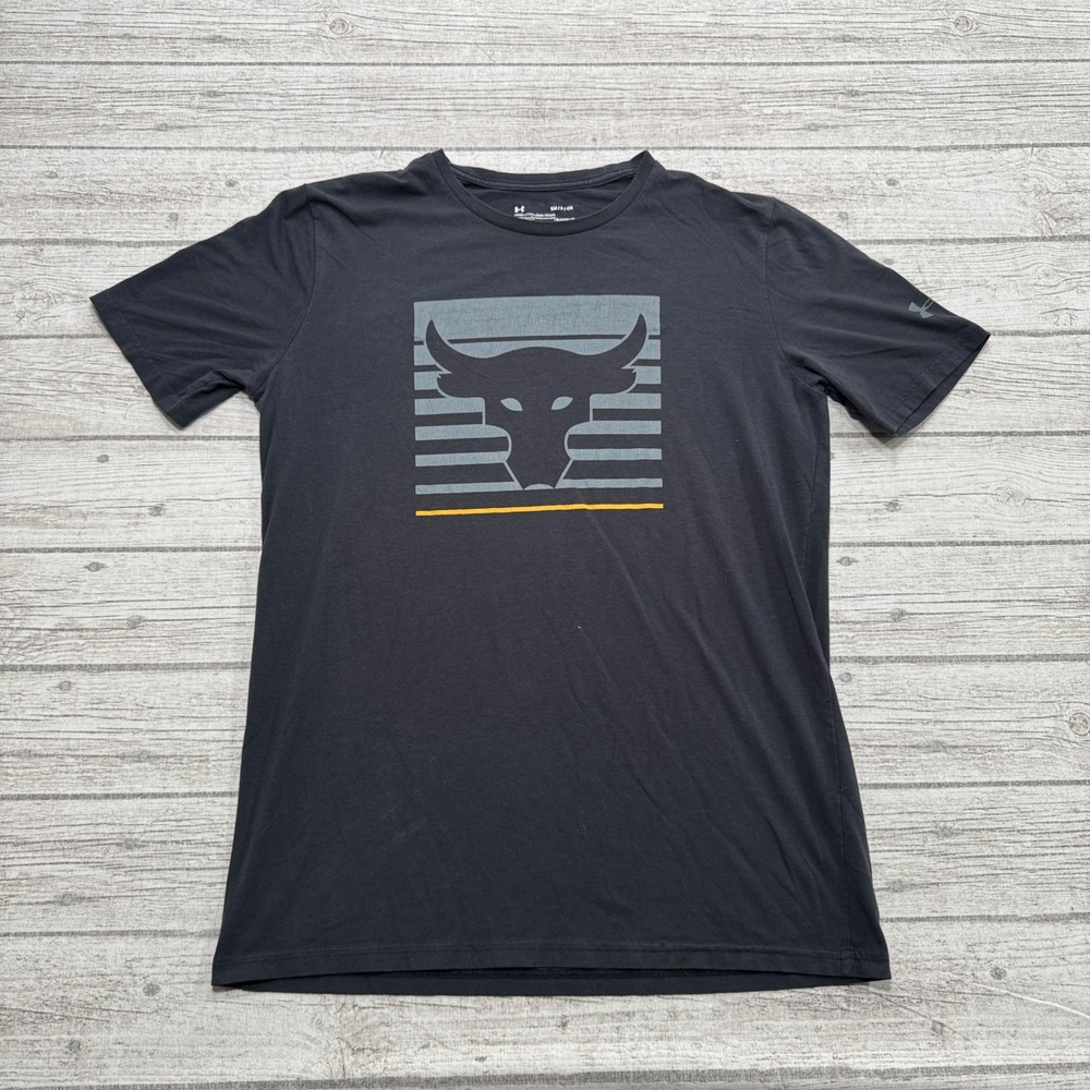 Under Armour T-Shirt Men's Small Black Brahma Bull HeatGear Project Rock Loose